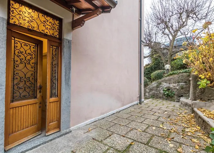 Joivy Exclusive In Close To * Cernobbio