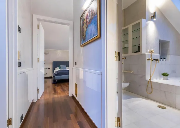 Joivy Exclusive In Close To Cernobbio