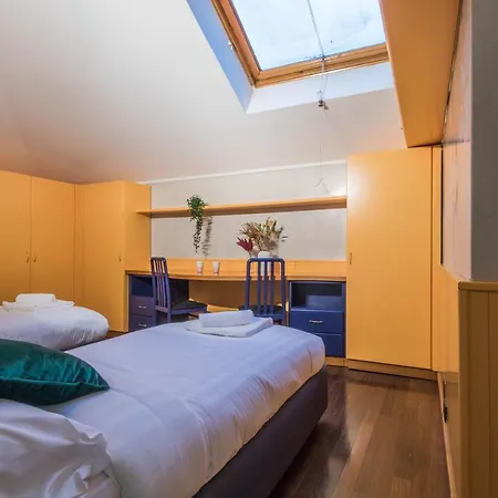 Joivy Exclusive In Close To Cernobbio