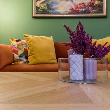 Joivy Exclusive In Close To Cernobbio